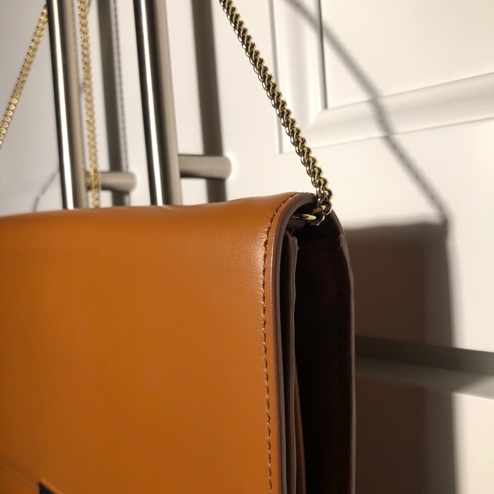 BOSS Hugo Boss Munich Mini Leather Clutch - Picture 4 of 13